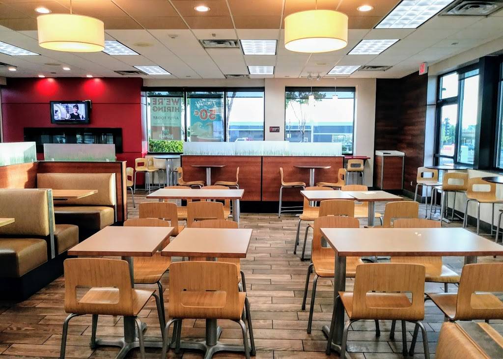 Wendys | restaurant | 4800 Culture Dr NE, Albuquerque, NM 87107, USA | 5053412611 OR +1 505-341-2611