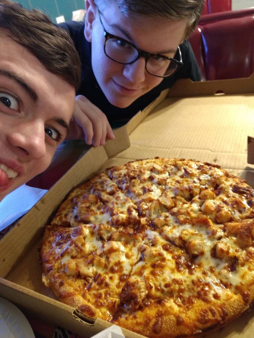 Rafaels Italian Restaurant | restaurant | 9607 Dayton Pike, Soddy-Daisy, TN 37379, USA | 4233324559 OR +1 423-332-4559