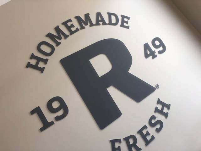 Runza Restaurant | restaurant | 175 S Chestnut St, Wahoo, NE 68066, USA | 4022777278 OR +1 402-277-7278