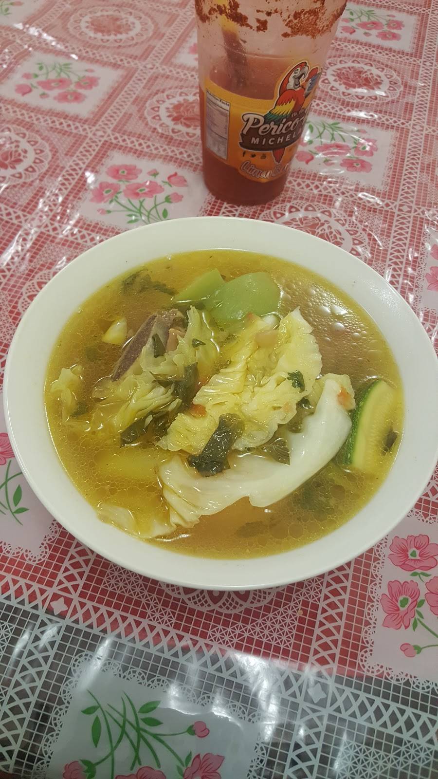 Vegas Market & Grill | restaurant | 2585 Middlefield Rd, Redwood City, CA 94063, USA | 6503656564 OR +1 650-365-6564