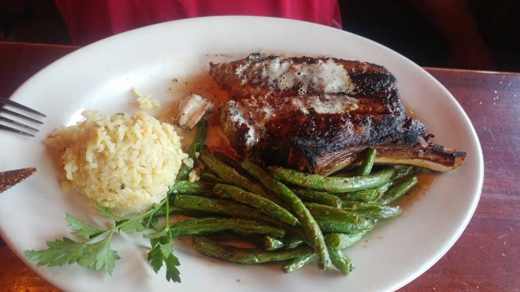 Claim Jumper Restaurants | restaurant | 6501 E Pacific Coast Highway, Long Beach, CA 90803, USA | 5624311321 OR +1 562-431-1321