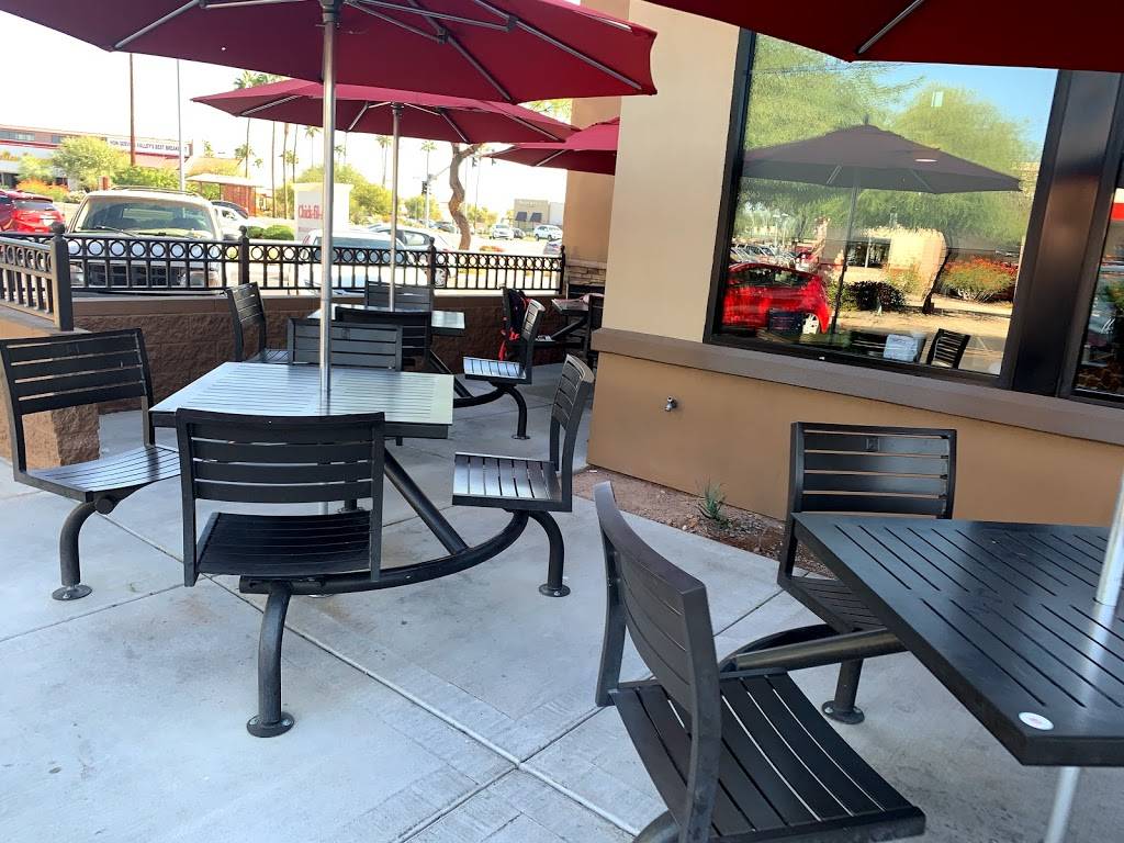 Chick-fil-A | restaurant | 1664 S Stapley Dr, Mesa, AZ 85204, USA | 4808929714 OR +1 480-892-9714