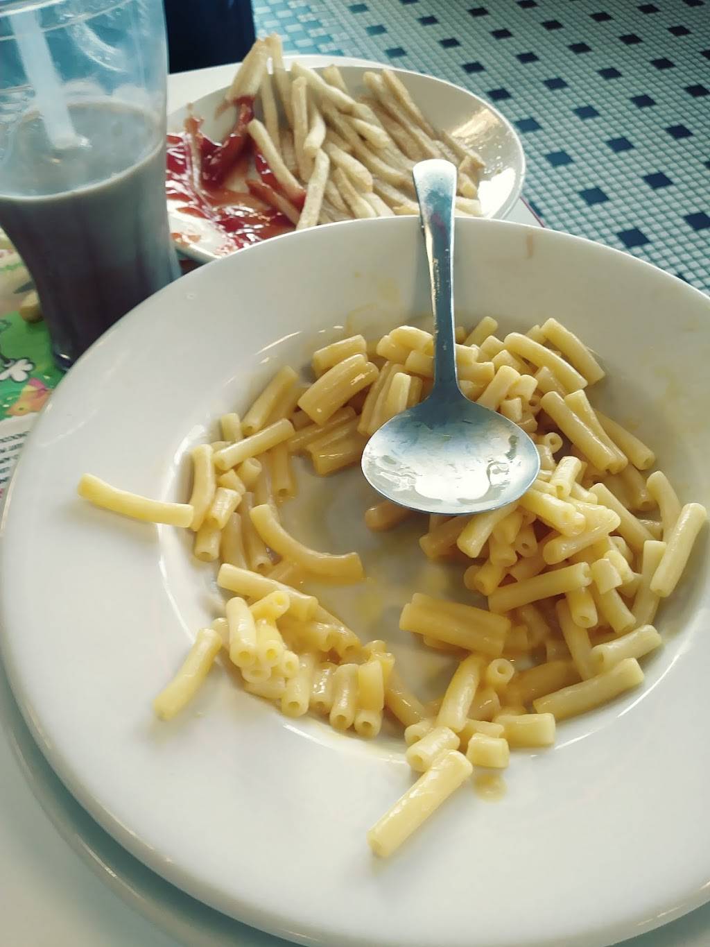 Steak n Shake | restaurant | 1684 Home Ave, Akron, OH 44310, USA | 3306337692 OR +1 330-633-7692