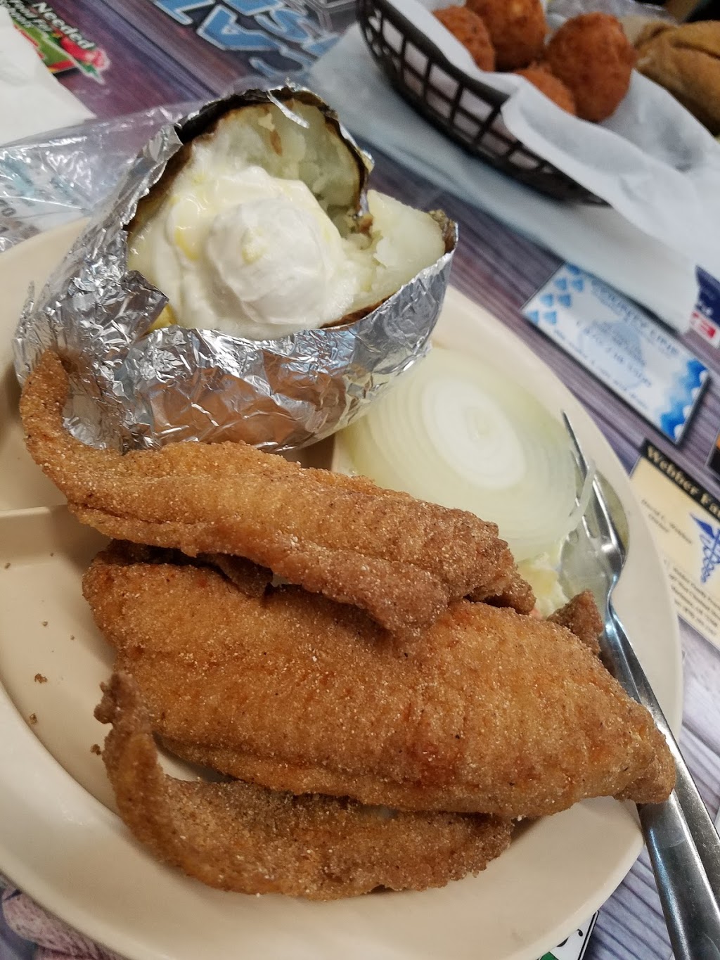 Catfish Island | restaurant | 5319 AR-1, Colt, AR 72326, USA | 8706331706 OR +1 870-633-1706