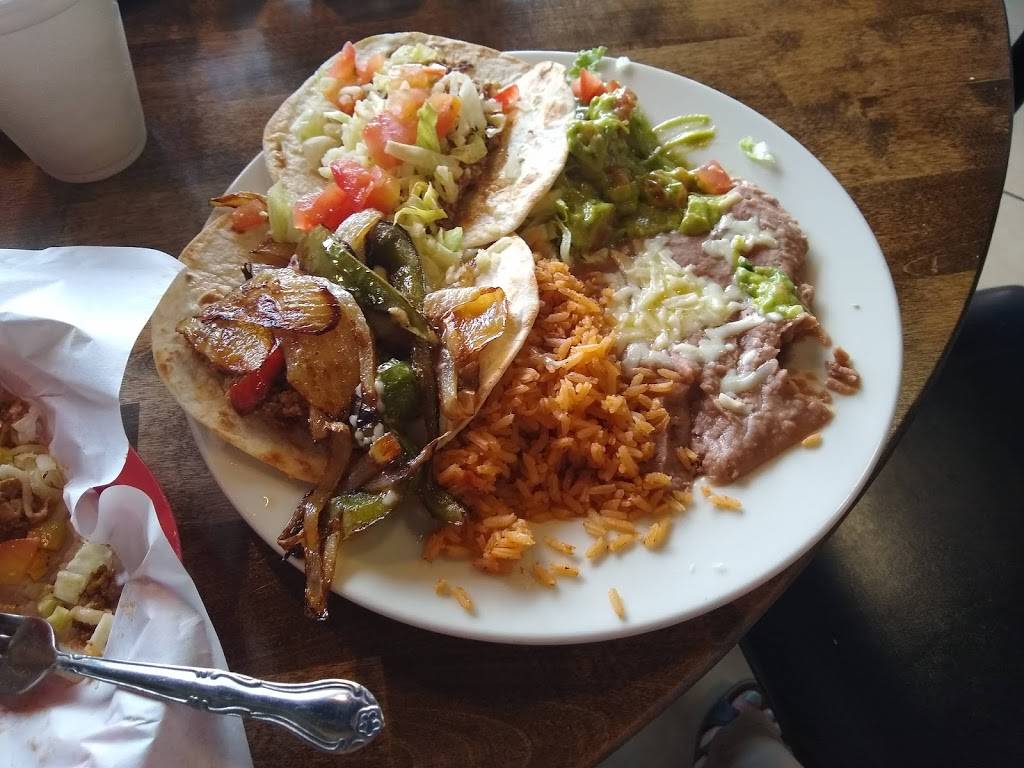 Tonys Mexican Grill | restaurant | 8699 Ogden Ave, Lyons, IL 60534, USA | 7084436102 OR +1 708-443-6102