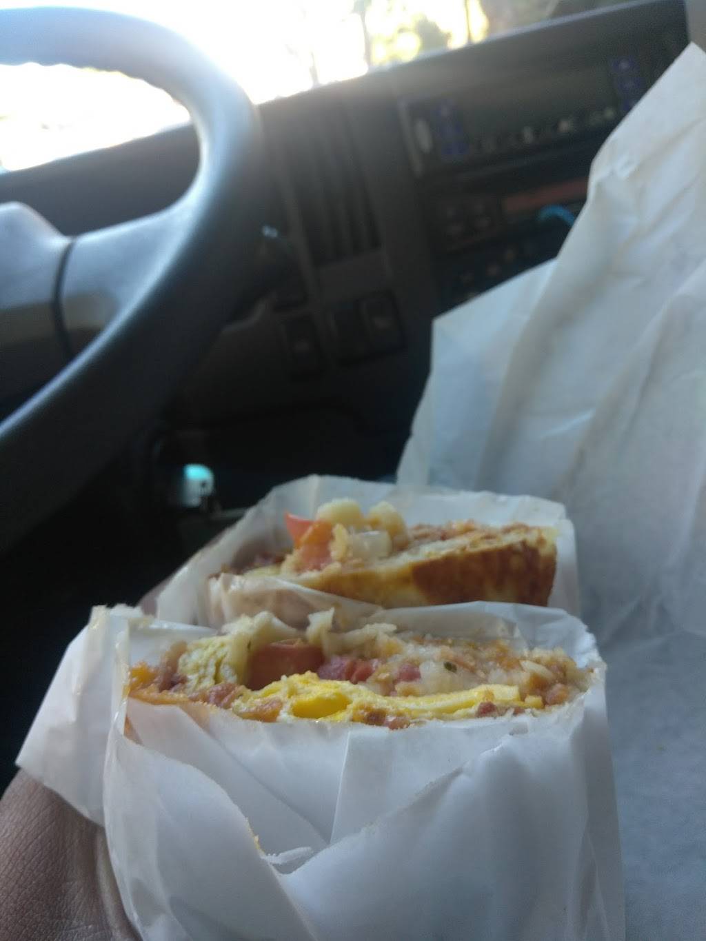 Cafe Valentino | restaurant | 21800 W Oxnard St # 130, Woodland Hills, CA 91367, USA | 8187107774 OR +1 818-710-7774