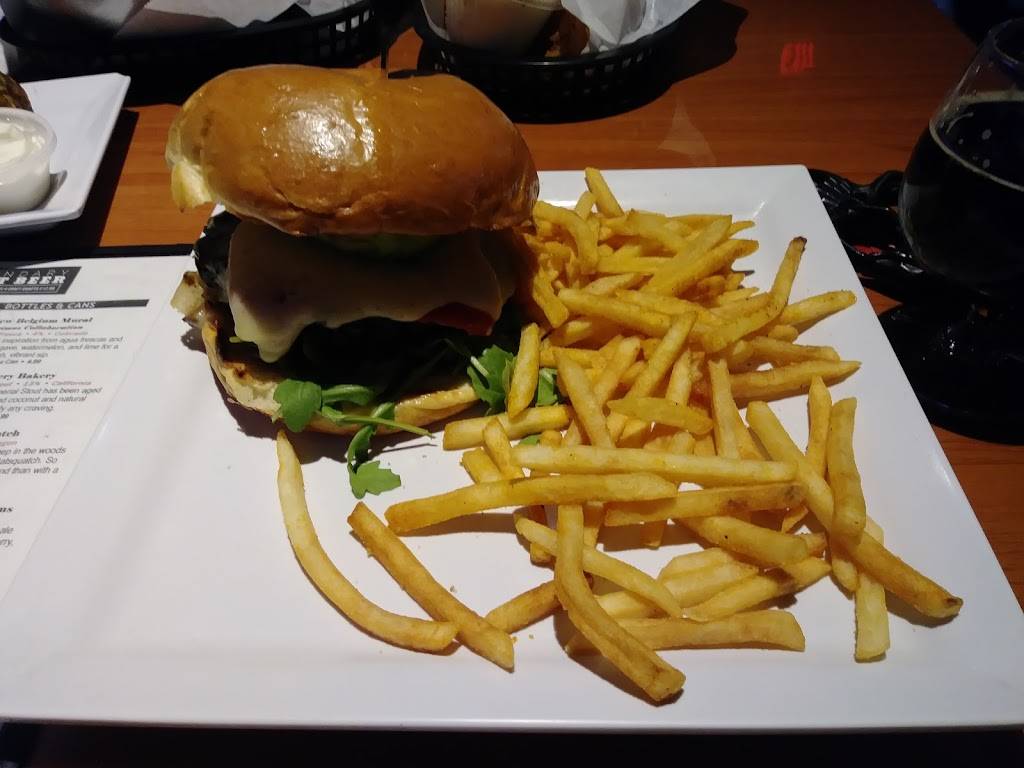 Sawgrass Promenade | shopping mall | 1301 S Military Trail, Deerfield Beach, FL 33442, USA | 5616302300 OR +1 561-630-2300