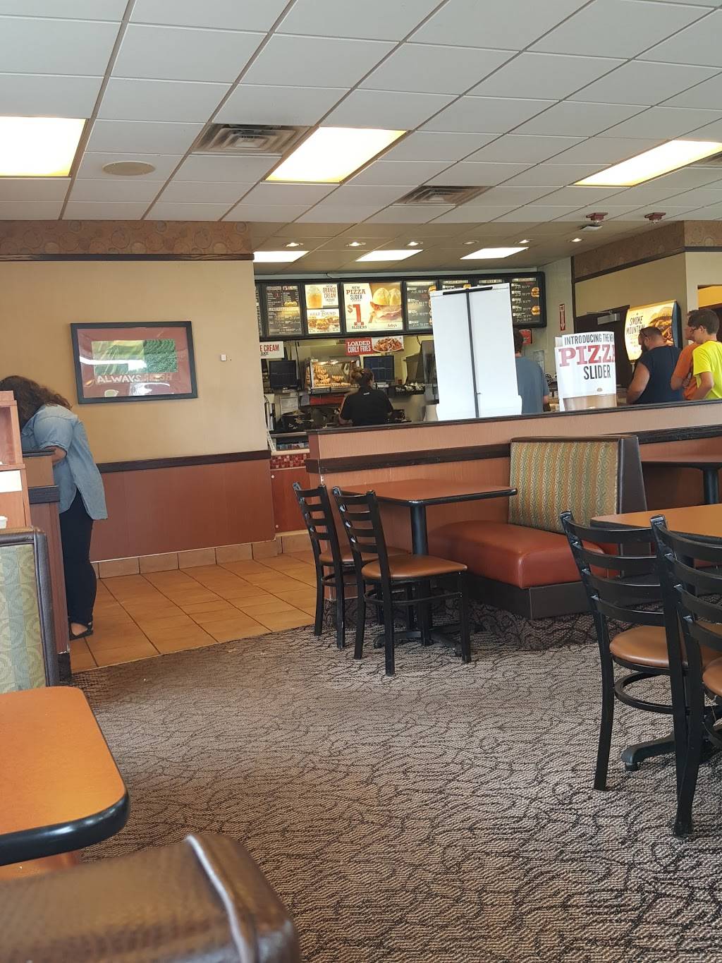 Arbys | restaurant | 304 S Broadway Ste G, Portland, TN 37148, USA | 6153237200 OR +1 615-323-7200