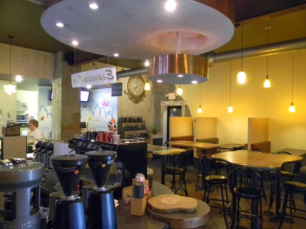 Brooklyns/Brooklyn Bagels Cafe | bakery | 3007 Henry St, Muskegon, MI 49441, USA | 2317334030 OR +1 231-733-4030