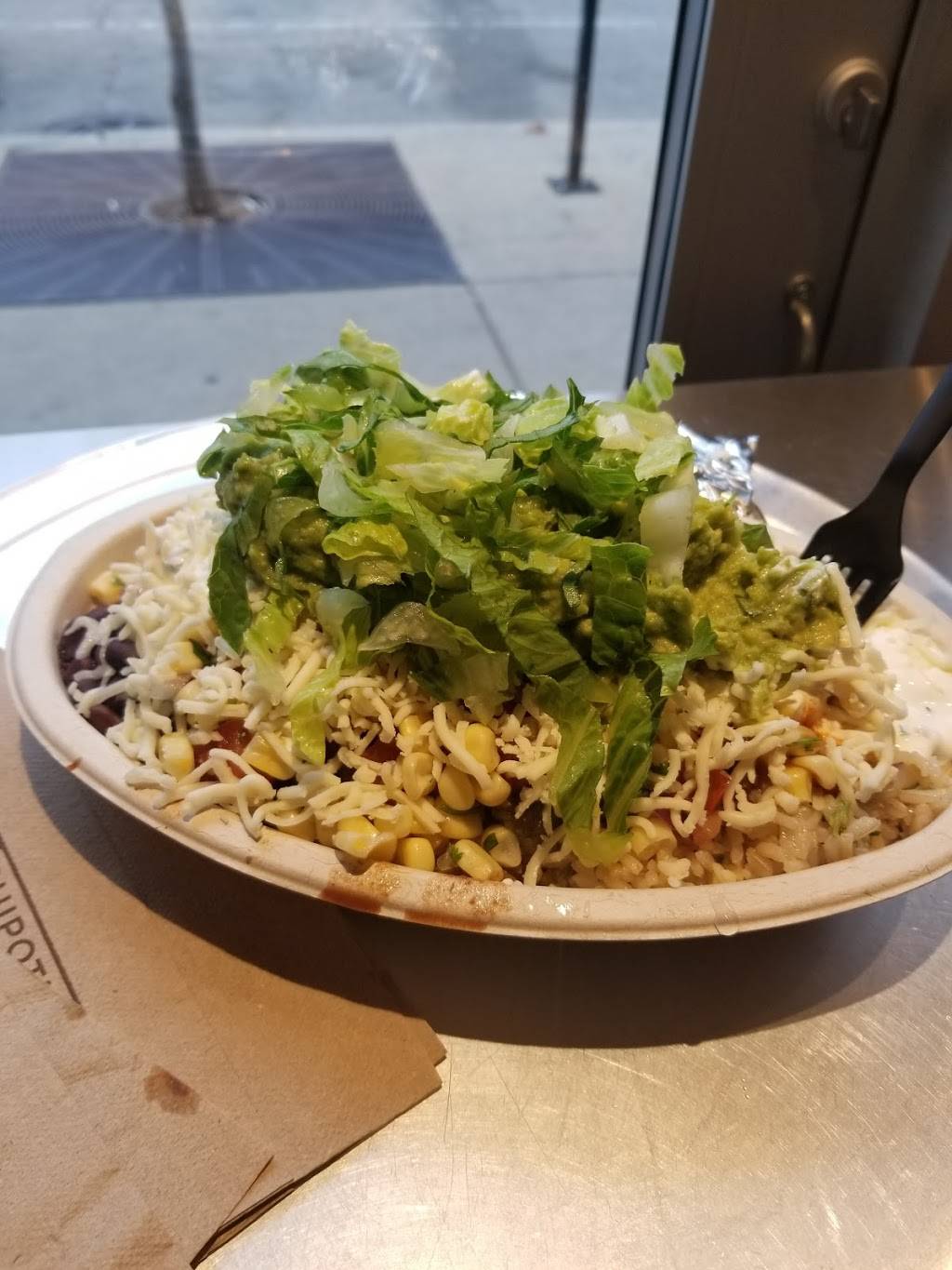 Chipotle Mexican Grill | restaurant | 1733 N Damen Ave, Chicago, IL 60647, USA | 7737725713 OR +1 773-772-5713