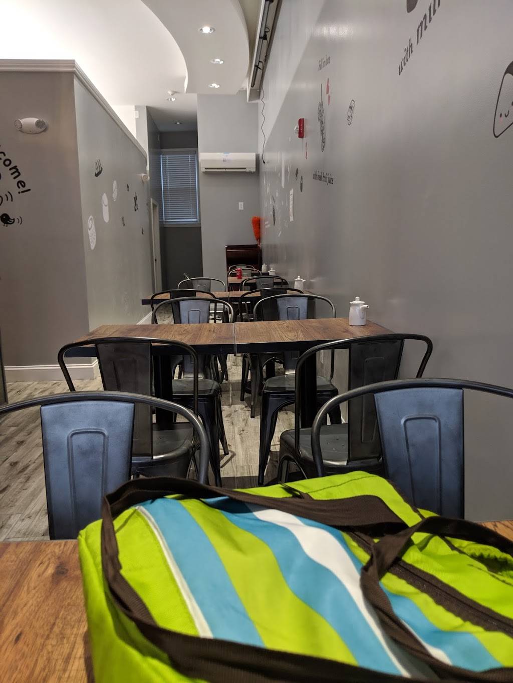 Usushi Cafe | cafe | 474 Massachusetts Ave, Arlington, MA 02474, USA | 7818595651 OR +1 781-859-5651