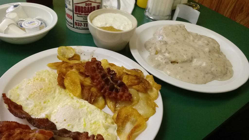 Lighthouse Cafe | restaurant | 213 N Main St, Piqua, OH 45356, USA | 9377780035 OR +1 937-778-0035