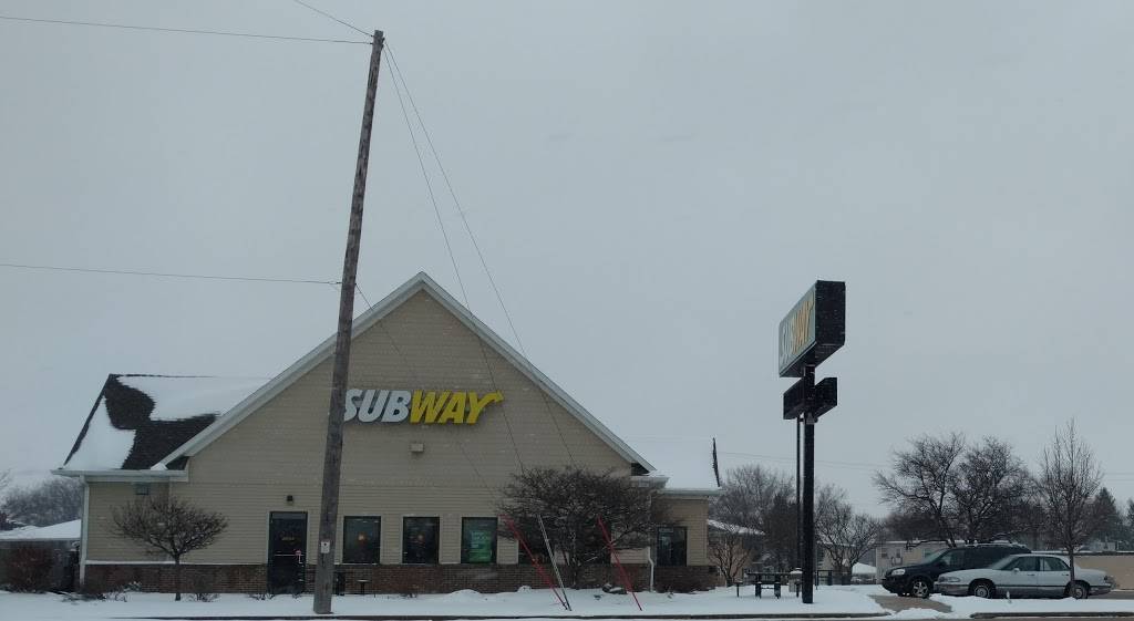 Subway | restaurant | 2034 Milton Ave, Janesville, WI 53545, USA | 6087564343 OR +1 608-756-4343
