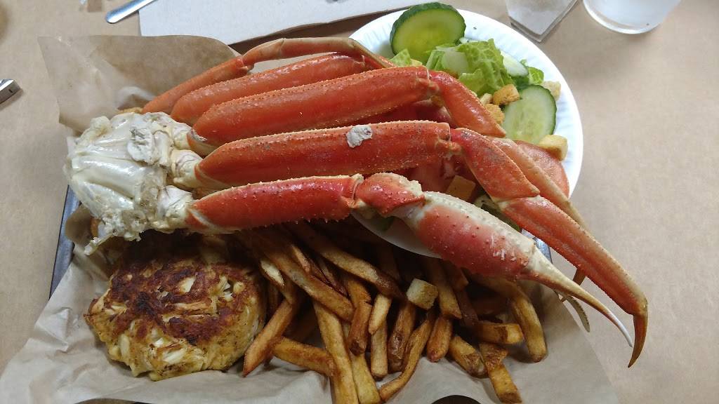 Backfins Crabhouse | restaurant | 1009 Stadium Dr, Wake Forest, NC 27587, USA | 9195628500 OR +1 919-562-8500