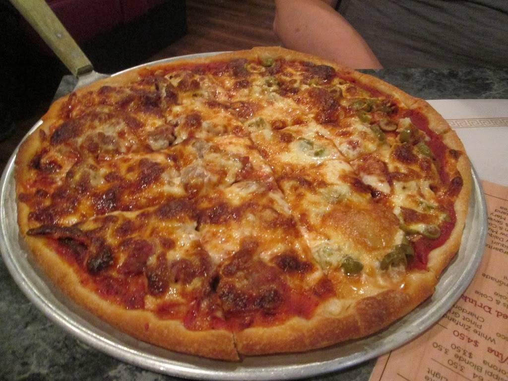 Angelos Restaurant & Pizza | restaurant | 400 E Dakota St, Spring Valley, IL 61362, USA | 8156642622 OR +1 815-664-2622