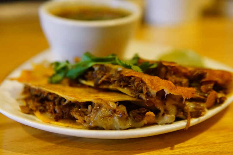 Astin Js | restaurant | 762 Long Hill Rd, Groton, CT 06340, USA | 8603265027 OR +1 860-326-5027