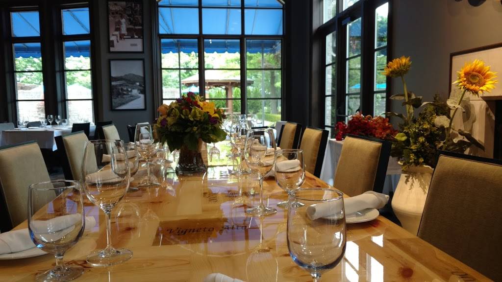 Cantoro Italian Trattoria | restaurant | 1695 E Big Beaver Rd, Troy, MI 48083, USA | 2488172424 OR +1 248-817-2424