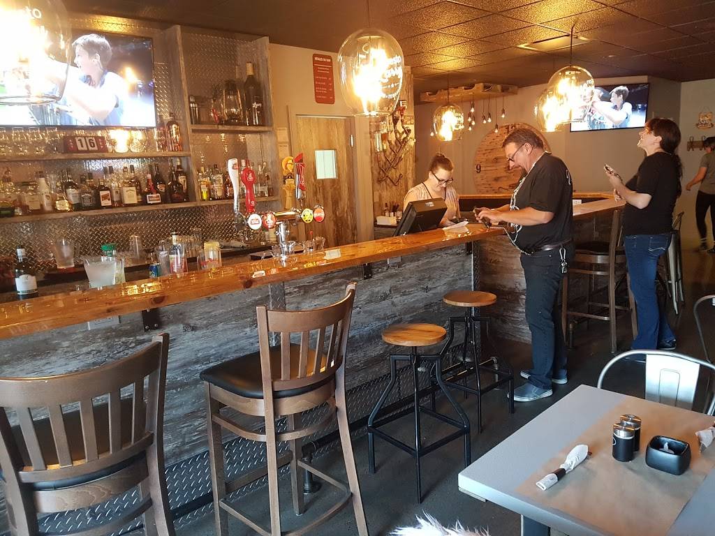 Restaurant Chez Larry | restaurant | 1131 Rue du Centenaire, Saint-Agapit, QC G0S 1Z0, Canada | 4188885007 OR +1 418-888-5007