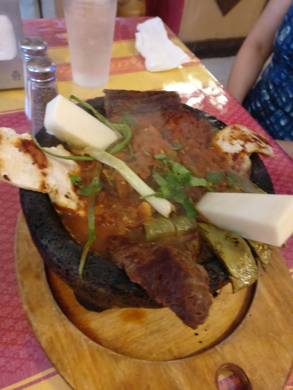 El Ruizeñor Grill | restaurant | 5818 Temple City Blvd, Temple City, CA 91780, USA | 6262868763 OR +1 626-286-8763