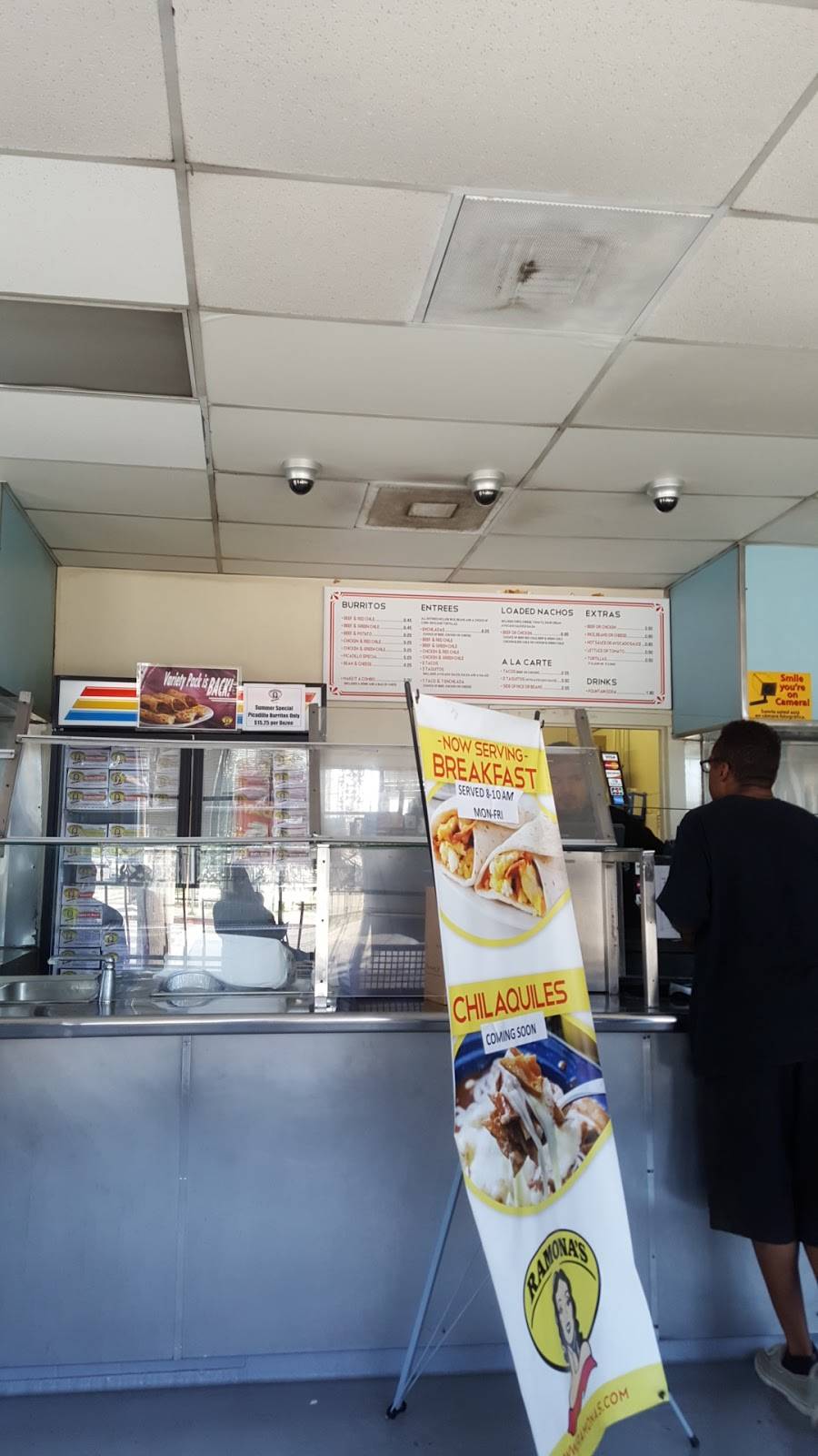 Ramonas | restaurant | 6900 San Pedro St, Los Angeles, CA 90003, USA | 3237524191 OR +1 323-752-4191