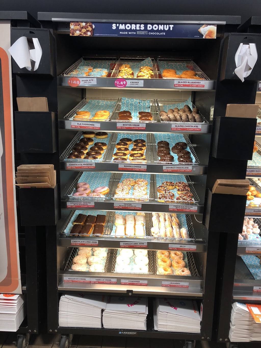 Dunkin Donuts | cafe | 26w220 Geneva Rd, Carol Stream, IL 60188, USA | 6306657781 OR +1 630-665-7781