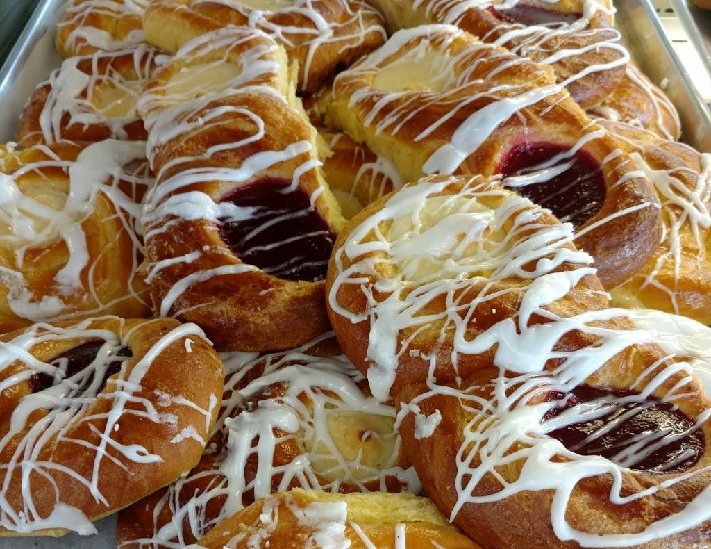 Markellos Baking Company | bakery | 3520 W Lawrence Ave, Chicago, IL 60625, USA | 7735399344 OR +1 773-539-9344