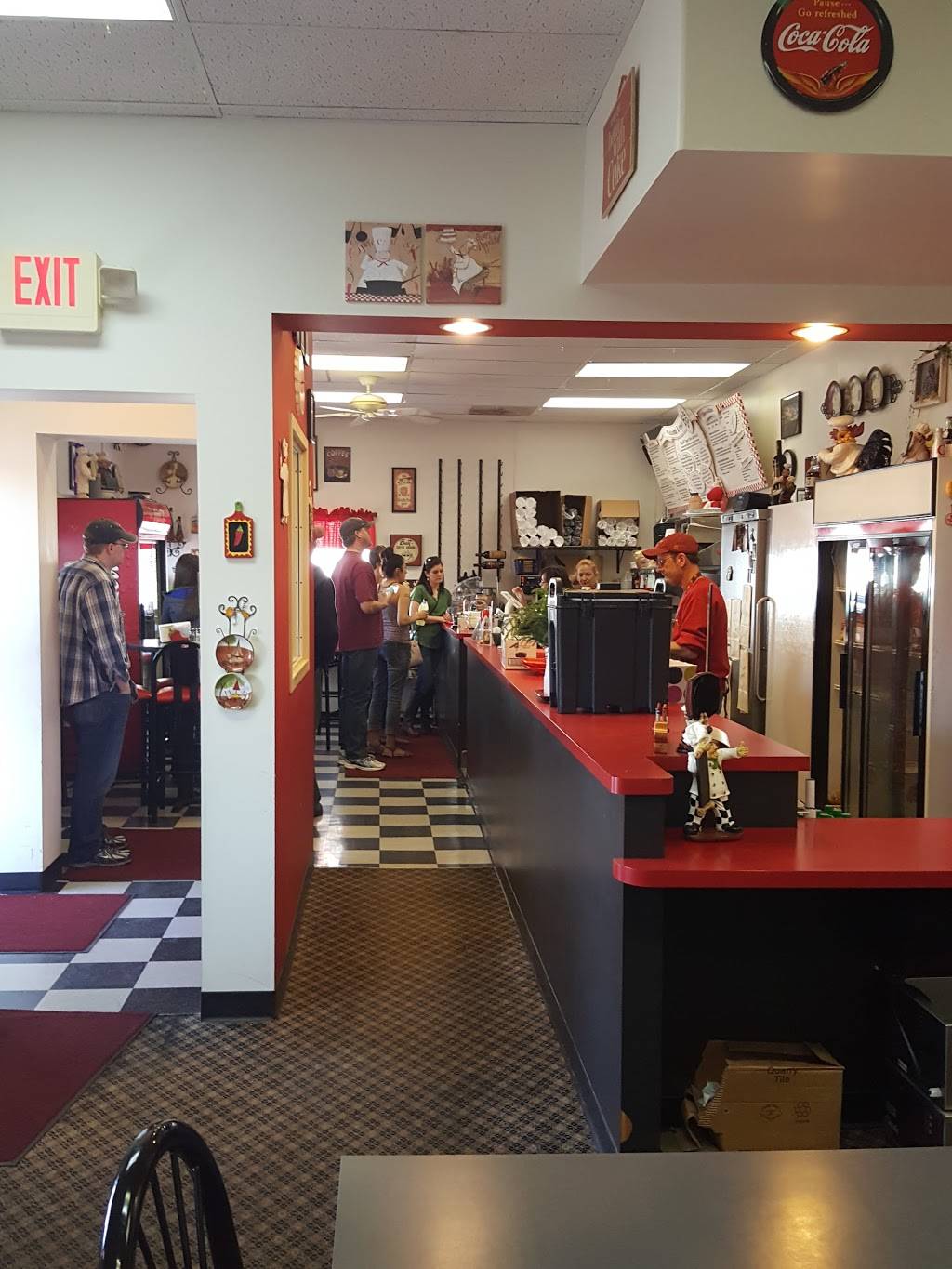 BJs Deli | restaurant | 2 1st Ave S, Buffalo, MN 55313, USA | 7636820140 OR +1 763-682-0140