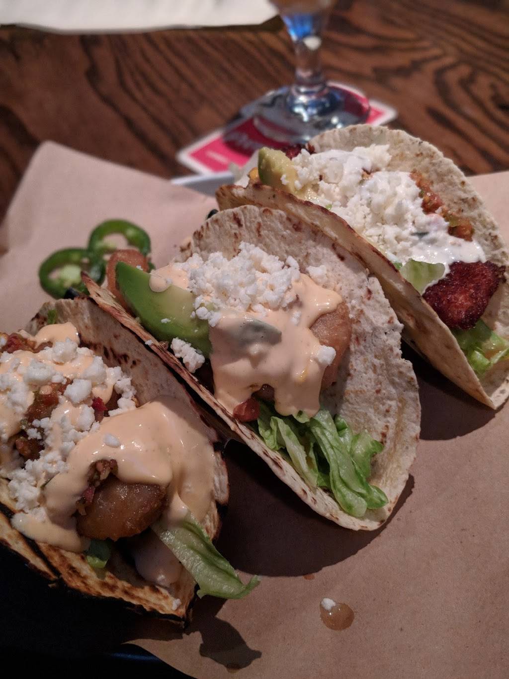 World of Beer | restaurant | 1391 S University Dr, Plantation, FL 33324, USA | 9543821897 OR +1 954-382-1897