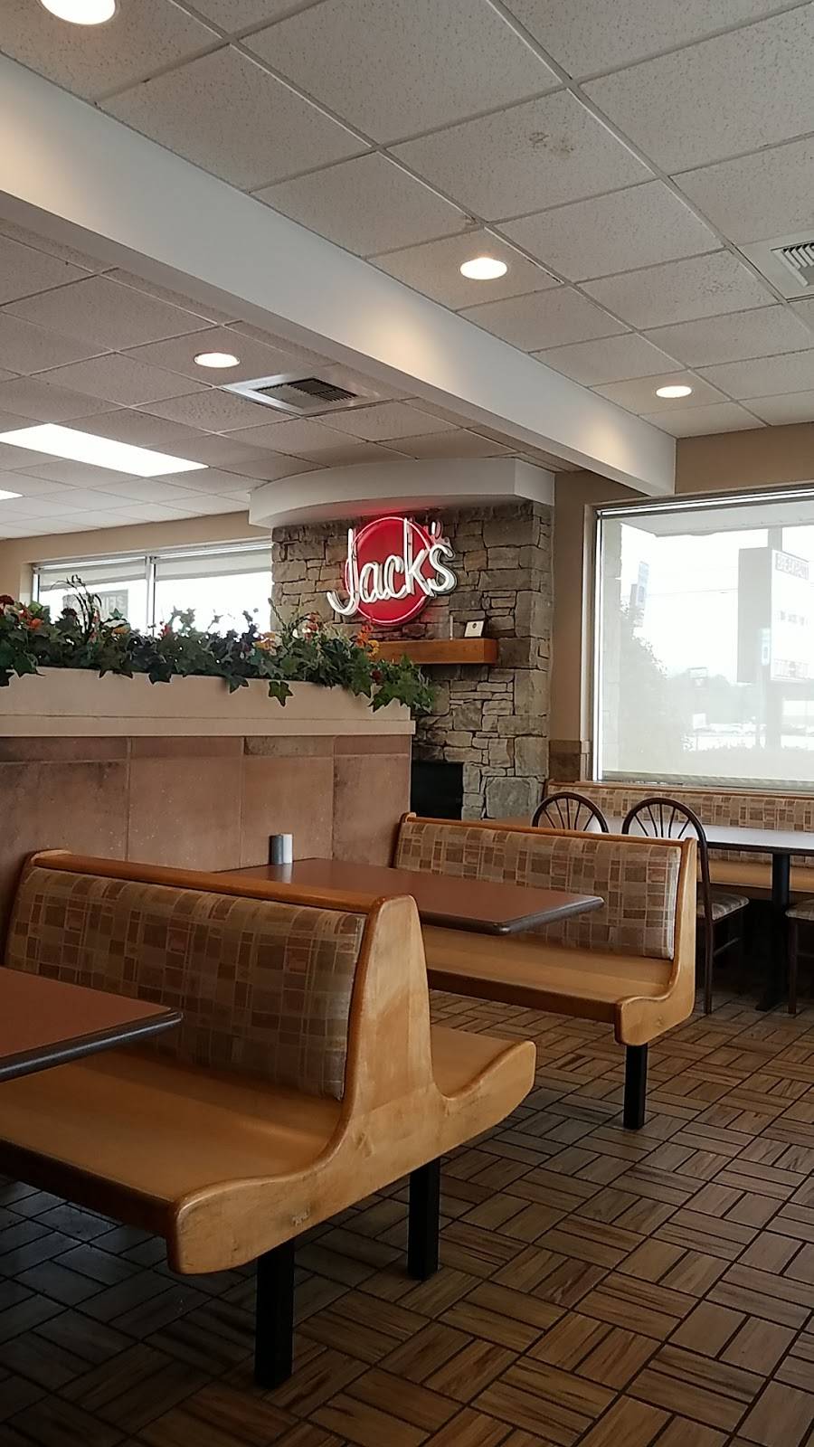 Jacks | restaurant | 1941 US-431, Boaz, AL 35957, USA | 2565939365 OR +1 256-593-9365
