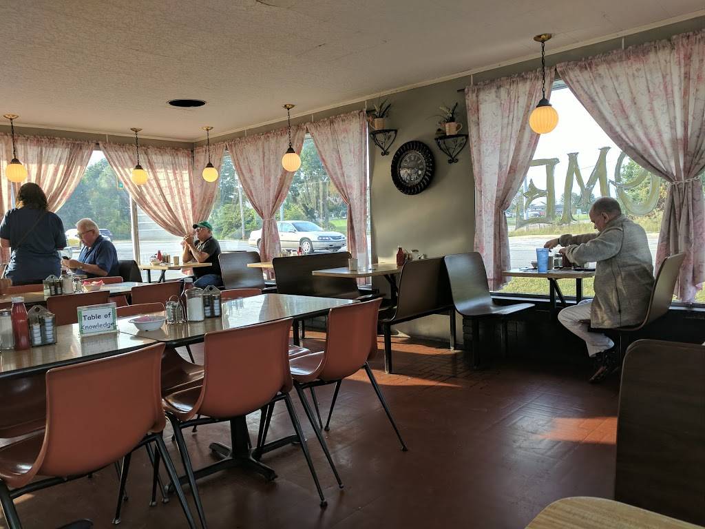 Hobo Hut | restaurant | 1356 State Rd 46, Batesville, IN 47006, USA | 8129345010 OR +1 812-934-5010