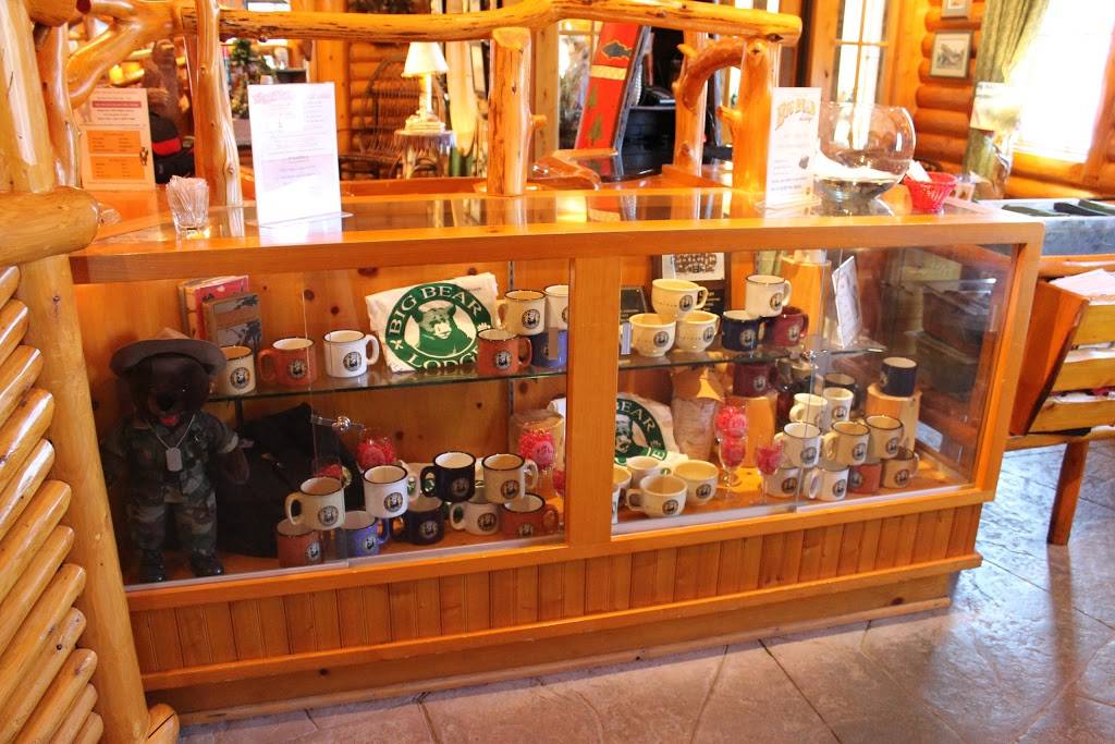 Big Bear Lodge | restaurant | 25253 Telegraph Rd, Brownstown Charter Twp, MI 48134, USA | 7347826600 OR +1 734-782-6600
