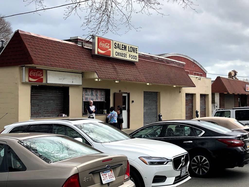 Salem Lowe | restaurant | 201 Fort Ave, Salem, MA 01970, USA | 9787446132 OR +1 978-744-6132