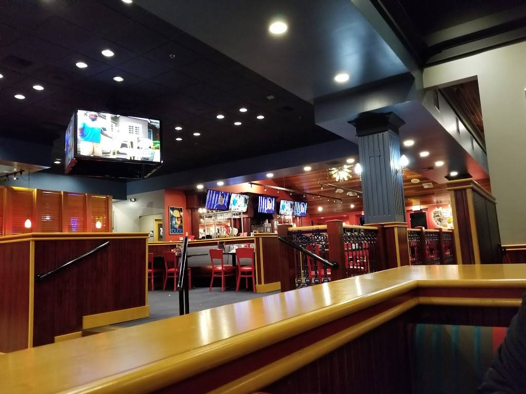 Red Robin Gourmet Burgers and Brews | restaurant | 15777 Eureka Rd, Southgate, MI 48195, USA | 7342850009 OR +1 734-285-0009