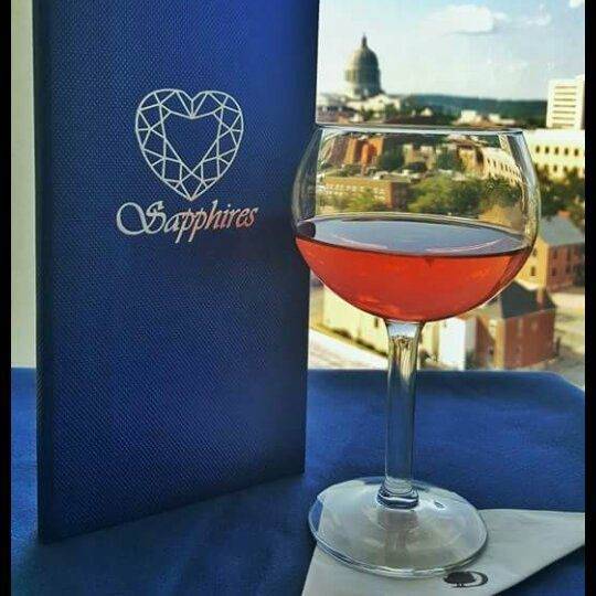 Sapphires Restaurant & Lounge at DoubleTree by Hilton Hotel Jeff | restaurant | 422 Monroe Street - Penthouse Level, Jefferson City, MO 65101, USA | 5736324144 OR +1 573-632-4144