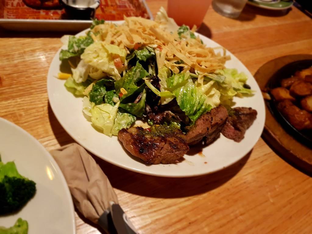 Applebees Grill + Bar | restaurant | 3956 Grand Ave, Chino, CA 91710, USA | 9095907844 OR +1 909-590-7844