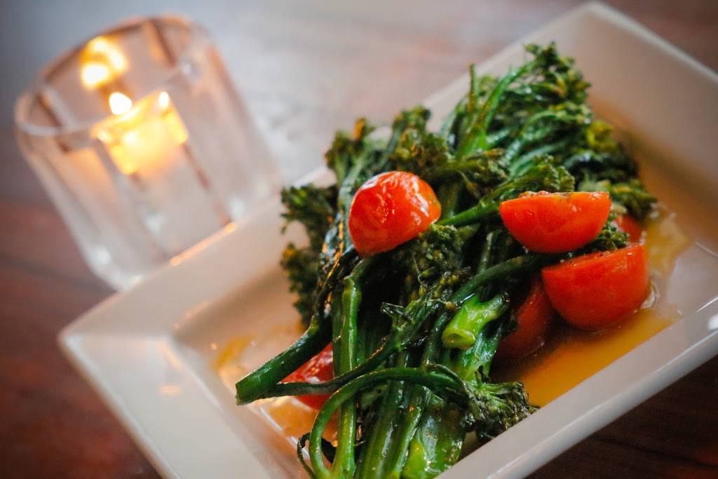 Vivo Seasonal Trattoria | restaurant | 200 Columbus Blvd, Hartford, CT 06103, USA | 8607602333 OR +1 860-760-2333