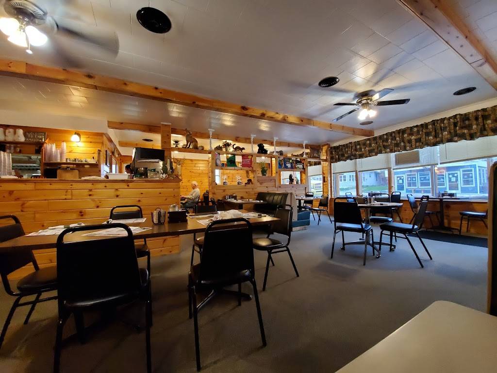 Lake City’s Family Diner | restaurant | 119 Main St, Lake City, MI 49651, USA | 2318398242 OR +1 231-839-8242