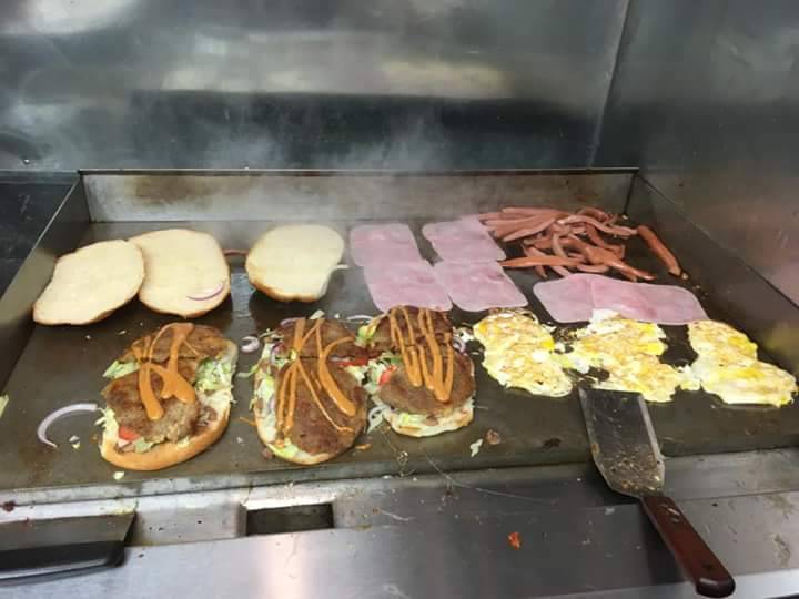 Taqueria La Bella | restaurant | 64 E Cuyahoga Falls Ave, Akron, OH 44310, USA | 3305987582 OR +1 330-598-7582