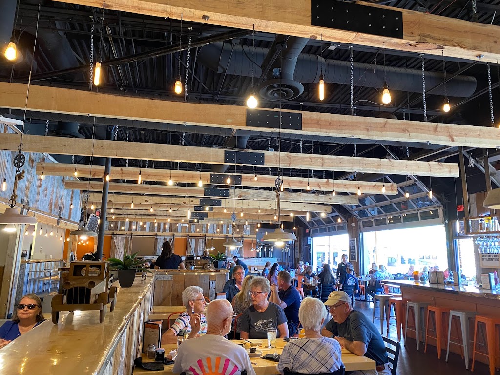 Hideout Steakhouse and BBQ | restaurant | 1269 N Promenade Pkwy #121, Casa Grande, AZ 85194, USA | 5202776020 OR +1 520-277-6020