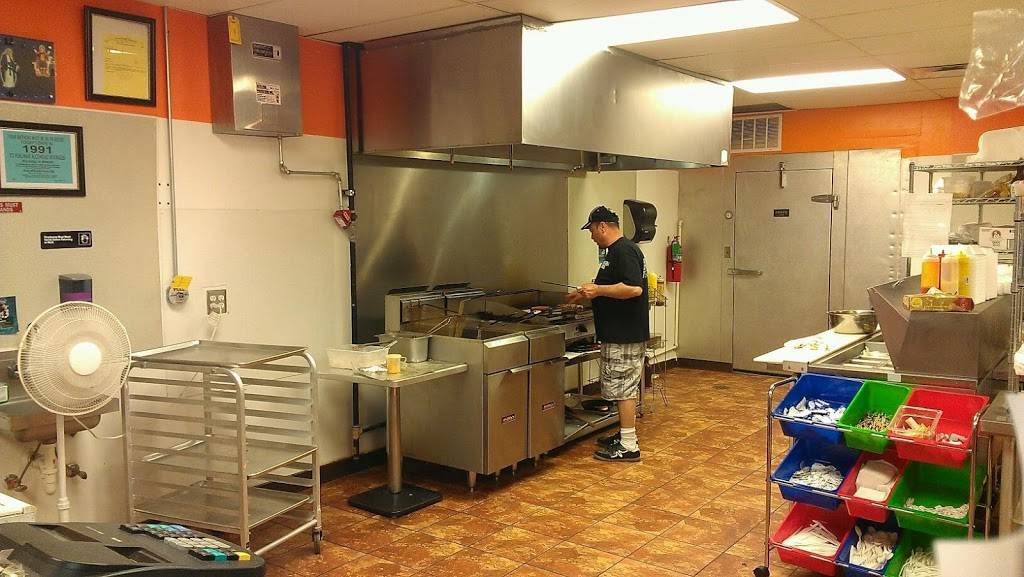 Mama Rosa Food Inc | restaurant | 30881 Ecorse Rd, Romulus, MI 48174, USA | 3136290190 OR +1 313-629-0190