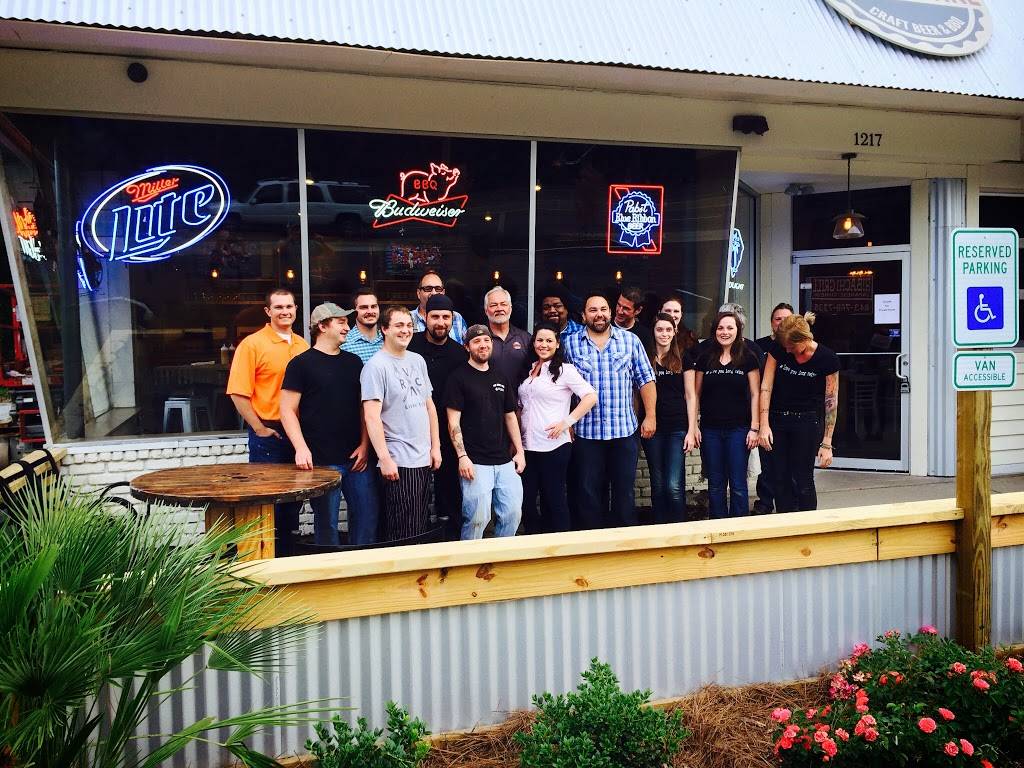 Swig & Swine | restaurant | 1217 Savannah Hwy, Charleston, SC 29407, USA | 8432253805 OR +1 843-225-3805