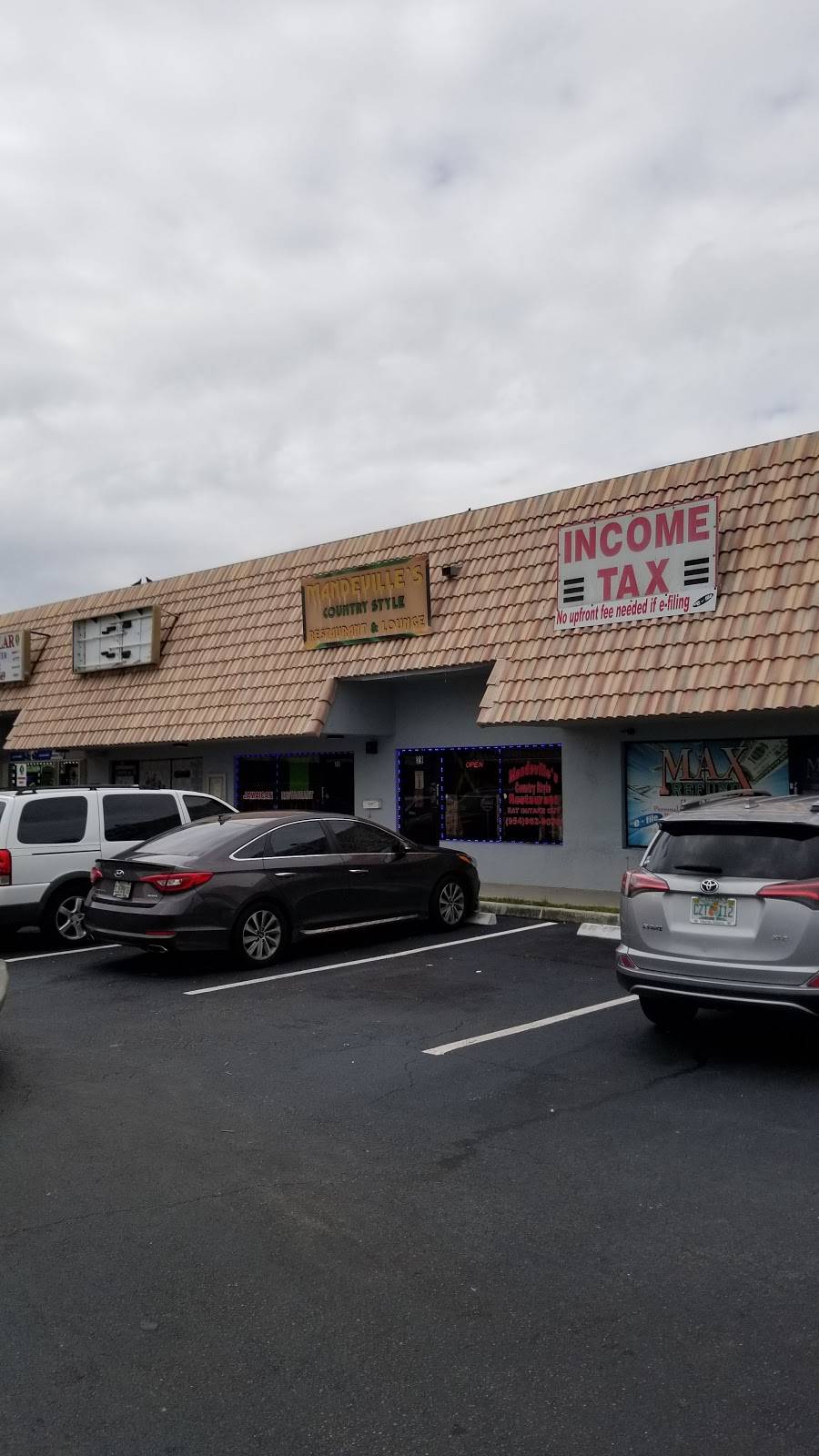 Mandevilles Country Style Restaurant | restaurant | 3056 S State Rd 7, Miramar, FL 33023, USA | 9549629070 OR +1 954-962-9070