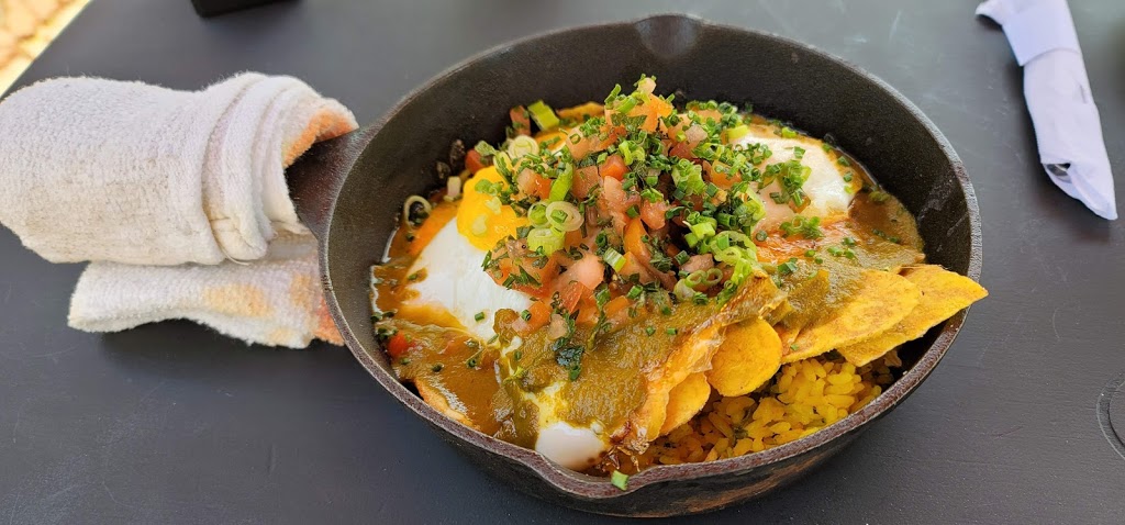 DENZELSSHARKBARGRILL | restaurant | 801 S Broadway, Baltimore, MD 21231, United States | 4434383948 OR +1 443-438-3948