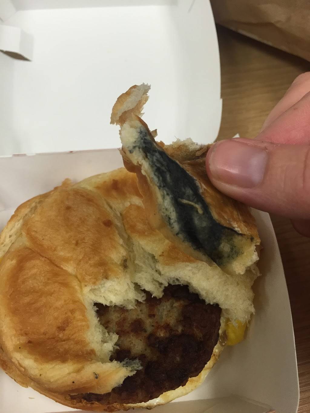 Jack in the Box | restaurant | 603 W Henderson St, Cleburne, TX 76033, USA | 8172020153 OR +1 817-202-0153