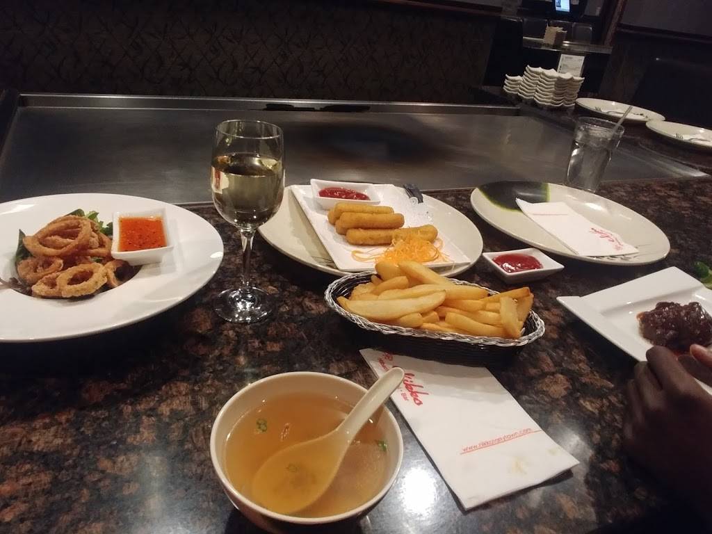 Nikko Hibachi Sushi & Lounge | restaurant | 5804, 240, White Plains Rd, Tarrytown, NY 10591, USA | 9143331000 OR +1 914-333-1000