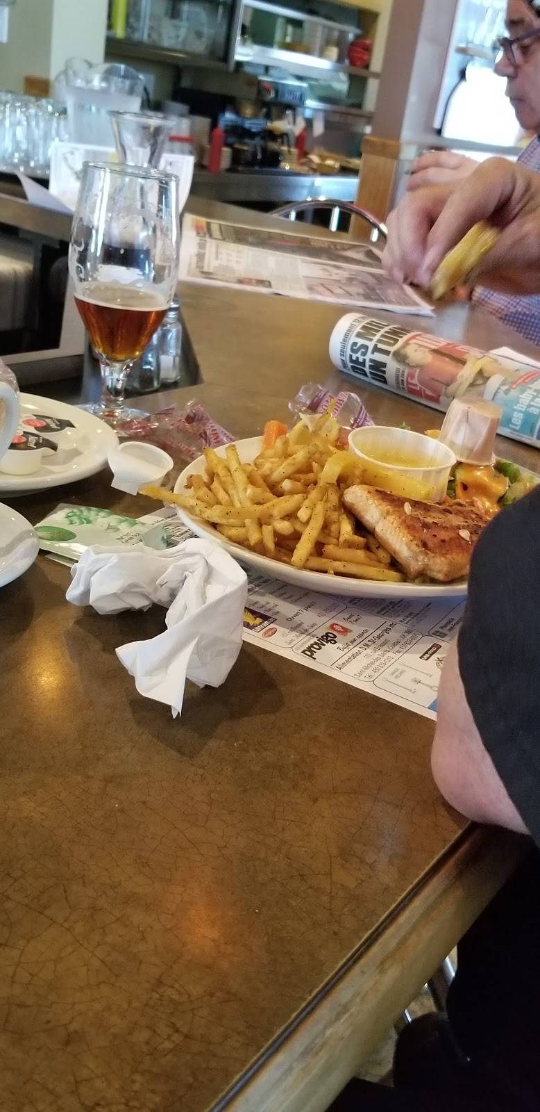 LE PUB 111 | restaurant | 111 Rue Brassard, Saint-Michel-des-Saints, QC J0K 3B0, Canada | 4508336222 OR +1 450-833-6222