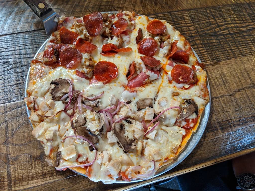 Rances Chicago Pizza | restaurant | 5258 E 2nd St, Long Beach, CA 90803, USA | 5627865566 OR +1 562-786-5566