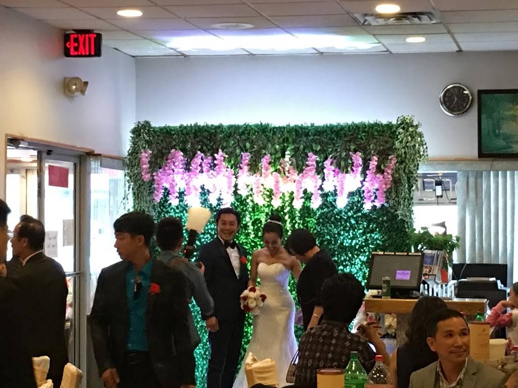 Silver Seafood Restaurant | restaurant | 4829 N Broadway, Chicago, IL 60640, USA | 7737840668 OR +1 773-784-0668