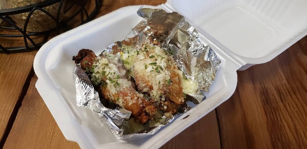 Munchy’s Pizza | restaurant | 7400 N Federal Hwy, Boca Raton, FL 33487, USA | 5619898870 OR +1 561-989-8870