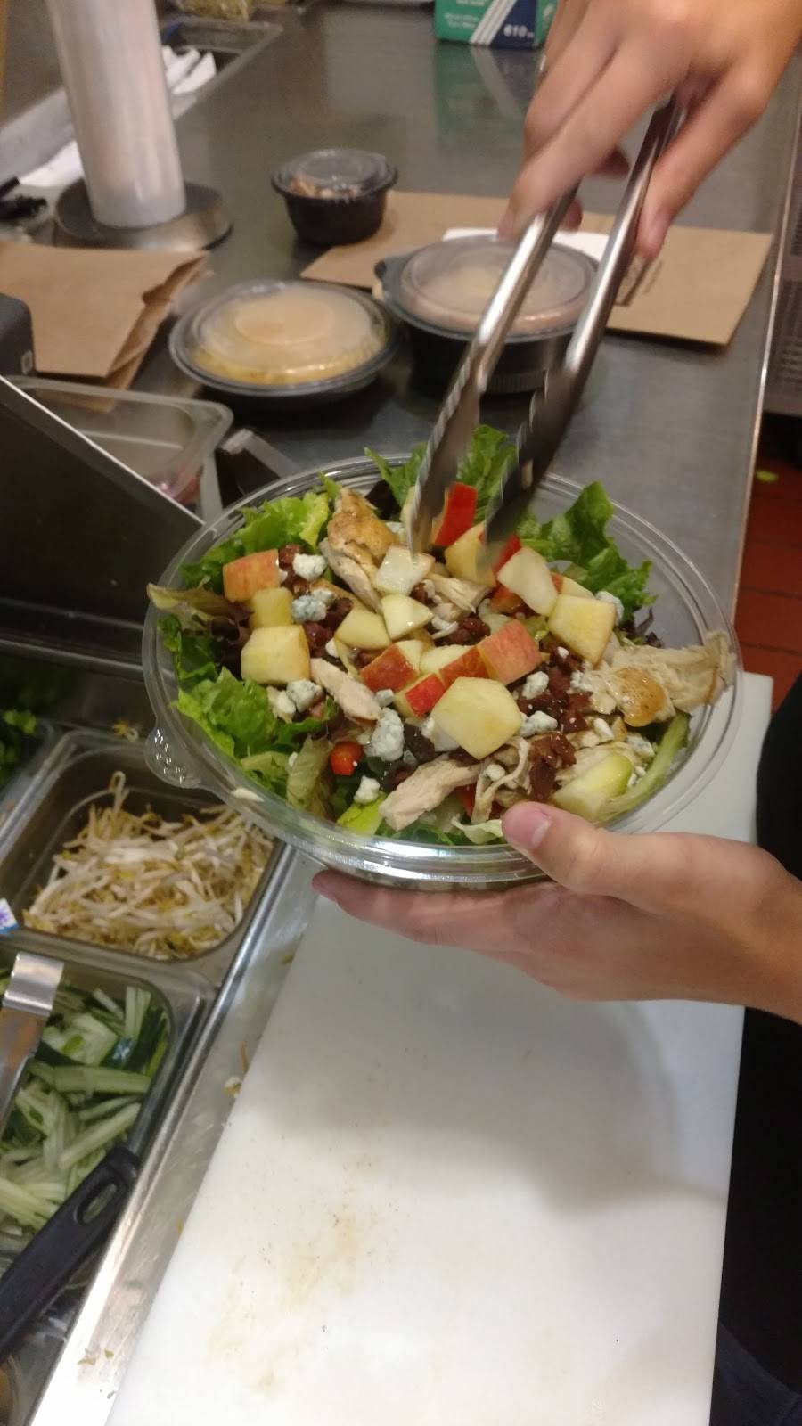 Noodles and Company | restaurant | 17000 W Bluemound Rd, Brookfield, WI 53005, USA | 2627801500 OR +1 262-780-1500